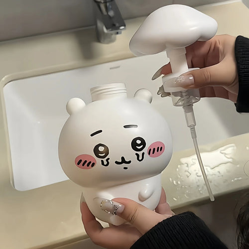 Chiikawa Bath Bottle 500Ml Cartoon Soap Liquid Distribution Bottle Kawaii Reusable High-Capacity Cute Bathroom Supplies